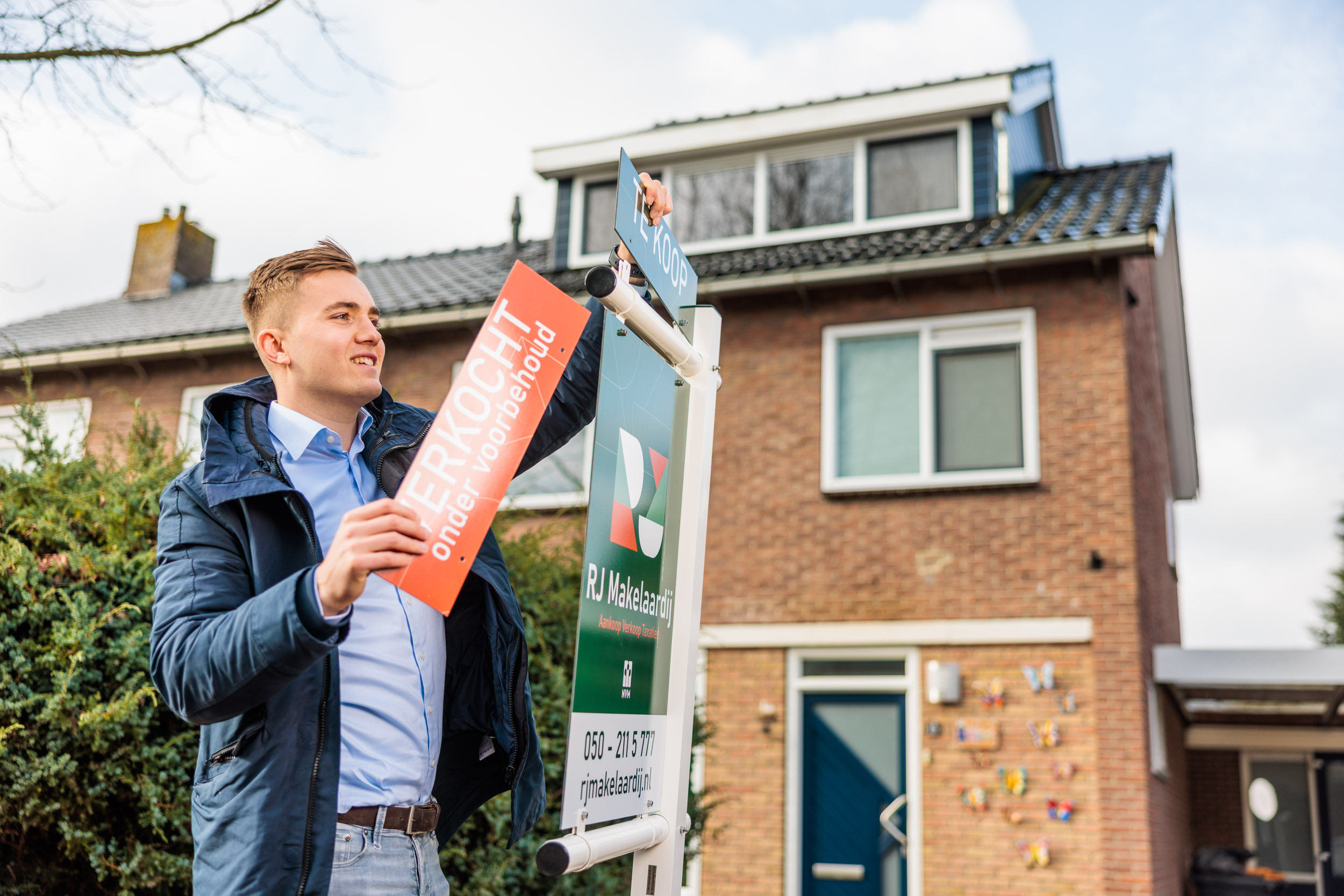 RJ Makelaardij verkocht onder voorbehoud 1.0